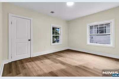 60 Fulton Street, East Orange, NJ 07017 - Photo 37