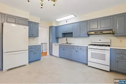 41-57 Rys Terrace, Fair Lawn, NJ 07410 - Photo 13