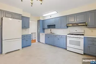 41-57 Rys Terrace, Fair Lawn, NJ 07410 - Photo 13