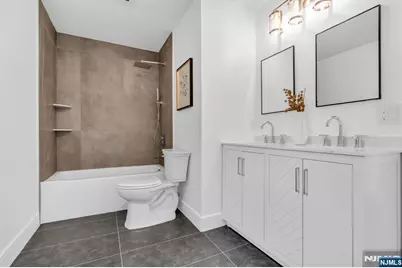515 Salem Street, Paramus, NJ 07652 - Photo 35