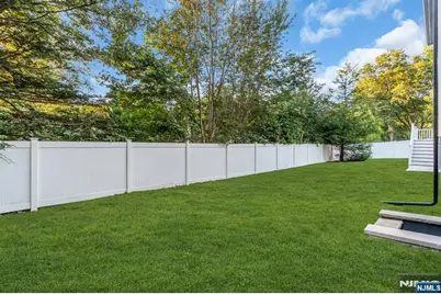 515 Salem Street, Paramus, NJ 07652 - Photo 43