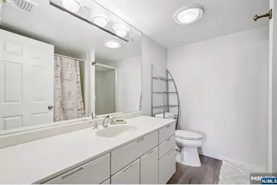 38 Moonachie Road 116 #116, Hackensack, NJ 07601 - Photo 5