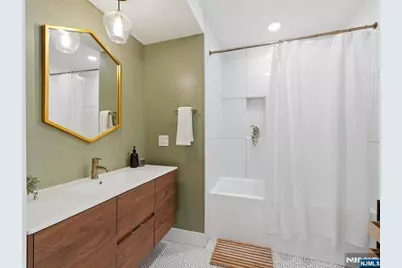 22 Lincoln Street 3 #3, Jersey City, NJ 07307 - Photo 27