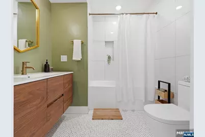 22 Lincoln Street 3 #3, Jersey City, NJ 07307 - Photo 29