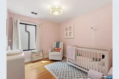 22 Lincoln Street 3 #3, Jersey City, NJ 07307 - Photo 25