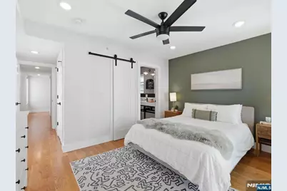 22 Lincoln Street 3 #3, Jersey City, NJ 07307 - Photo 17