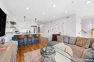 22 Lincoln Street 3, Jersey City, NJ 07307 - Photo 7