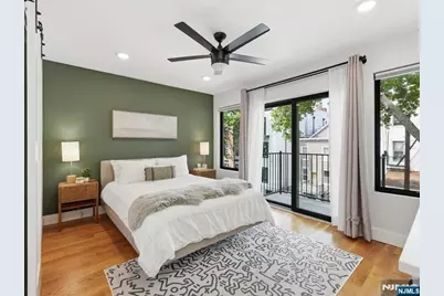 22 Lincoln Street 3 #3, Jersey City, NJ 07307 - Photo 15