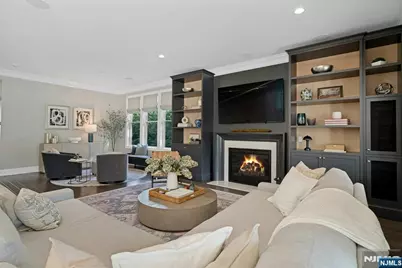 790 W Saddle River Road, Ho Ho Kus, NJ 07423 - Photo 7