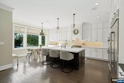 790 W Saddle River Road, Ho Ho Kus, NJ 07423 - Photo 9
