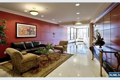 1100 River Road 202 #202, Edgewater, NJ 07020 - Photo 9