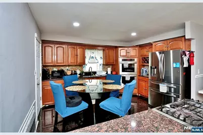 14-18 Sheridan Street, Irvington, NJ 07111 - Photo 5