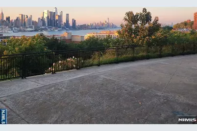 1055 Boulevard East B7 #B7, Weehawken, NJ 07086 - Photo 21