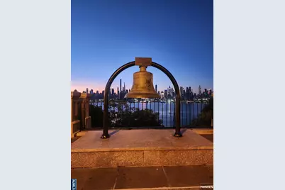 1055 Boulevard East B7 #B7, Weehawken, NJ 07086 - Photo 13