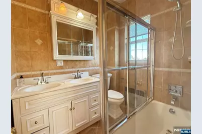 440 5th Street, Carlstadt, NJ 07072 - Photo 21