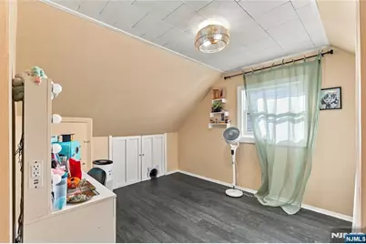 26 Mount Vernon Street, Nutley, NJ 07110 - Photo 17