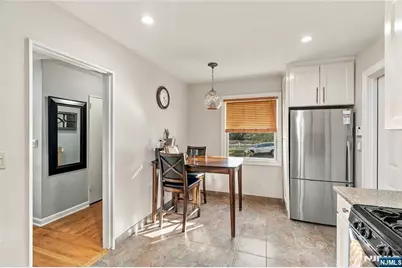 26 Mount Vernon Street, Nutley, NJ 07110 - Photo 7