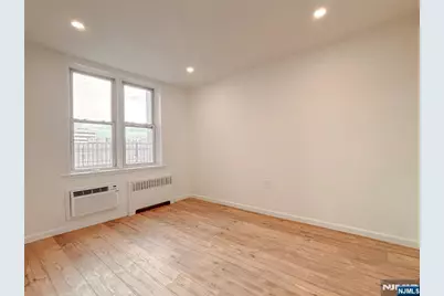 2160 Center Avenue 1I #1I, Fort Lee, NJ 07024 - Photo 11