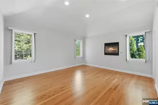 137 6th St, Cresskill, NJ 07626 - Photo 17