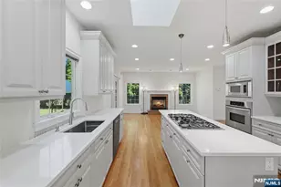 137 6th St, Cresskill, NJ 07626 - Photo 11