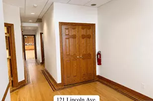 123 Lincoln Ave, Fair Lawn, NJ 07410 - Photo 3
