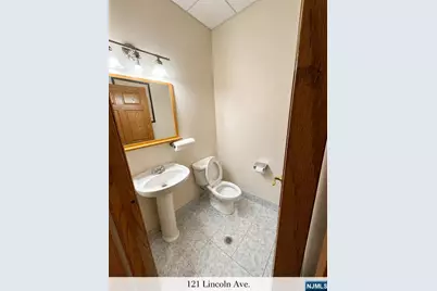 123 Lincoln Avenue, Fair Lawn, NJ 07410 - Photo 7