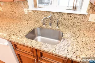 39-02 Jasper Rd, Fair Lawn, NJ 07410 - Photo 13