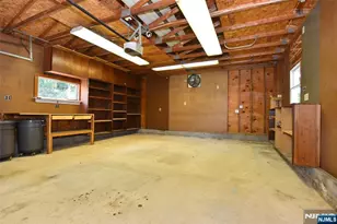 39-02 Jasper Rd, Fair Lawn, NJ 07410 - Photo 35