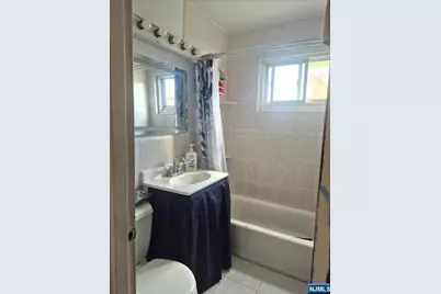 1499 Terrace Circle 4 #4, Teaneck Township, NJ 07666 - Photo 5