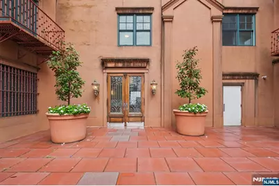 85 Broadway 3C #3C, Jersey City, NJ 07306 - Photo 1