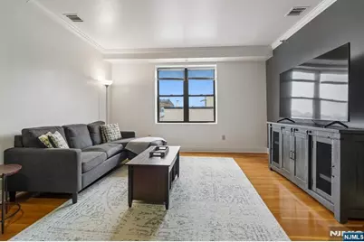 85 Broadway 3C #3C, Jersey City, NJ 07306 - Photo 3