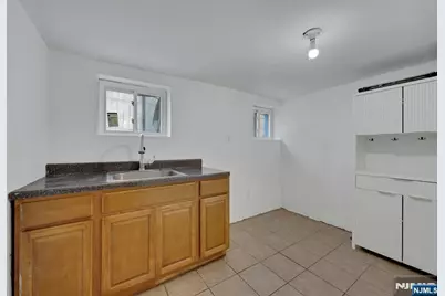 127 16th Street, East Orange, NJ 07017 - Photo 13