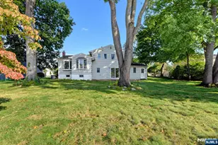 15 Jocelyn Pl, Pequannock Township, NJ 07444 - Photo 7
