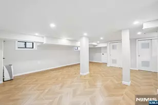 68 N Livingston Ave, Livingston, NJ 07039 - Photo 27