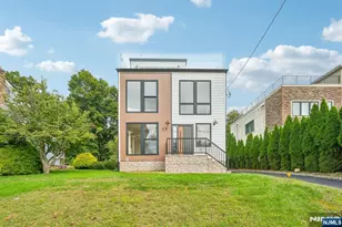 68 Livingston Ave, Livingston, NJ 07039 - Photo 1