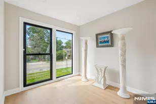 68 N Livingston Ave, Livingston, NJ 07039 - Photo 11