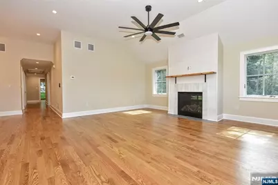 23 Melrose, West Milford, NJ 07421 - Photo 13
