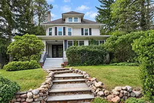 91 Birchwood Rd, Glen Rock, NJ 07452 - Photo 1