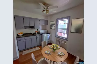 140 Van Houten Avenue 10B #10B, Passaic, NJ 07055 - Photo 3