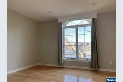 4 Mahan Street, Tenafly, NJ 07670 - Photo 9