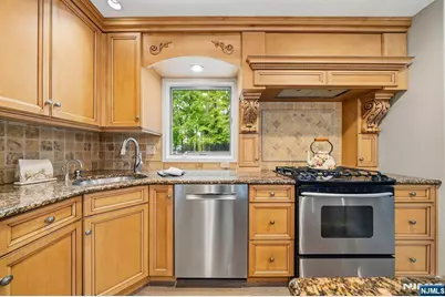 7 Ravine Drive, Woodcliff Lake, NJ 07677 - Photo 25