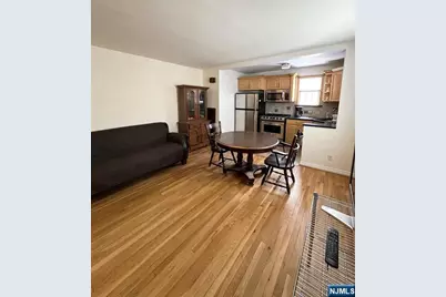 32B Elmwood Court B #B, Elmwood Park, NJ 07407 - Photo 7