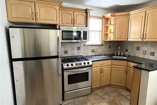 32B Elmwood Ct B, Elmwood Park, NJ 07407 - Photo 3