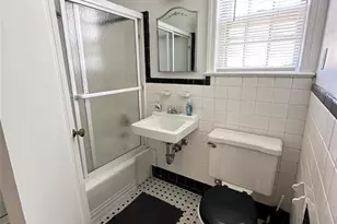 32B Elmwood Ct B, Elmwood Park, NJ 07407 - Photo 13