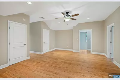 21 Crescent Avenue, Mahwah, NJ 07430 - Photo 21
