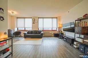 100 Old Palisade Road 2314, Fort Lee, NJ 07024 - Photo 11