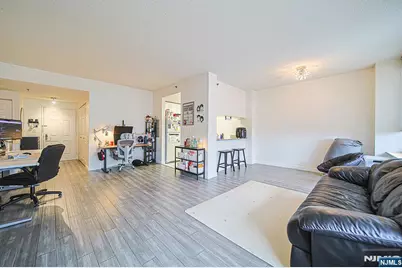 100 Old Palisade Road 2314 #2314, Fort Lee, NJ 07024 - Photo 9