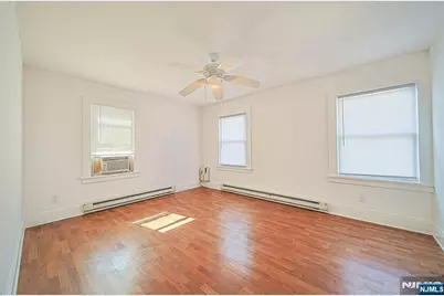 334 Broad Avenue, Ridgefield, NJ 07657 - Photo 27