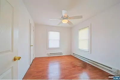 334 Broad Avenue, Ridgefield, NJ 07657 - Photo 25