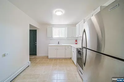 334 Broad Avenue, Ridgefield, NJ 07657 - Photo 15